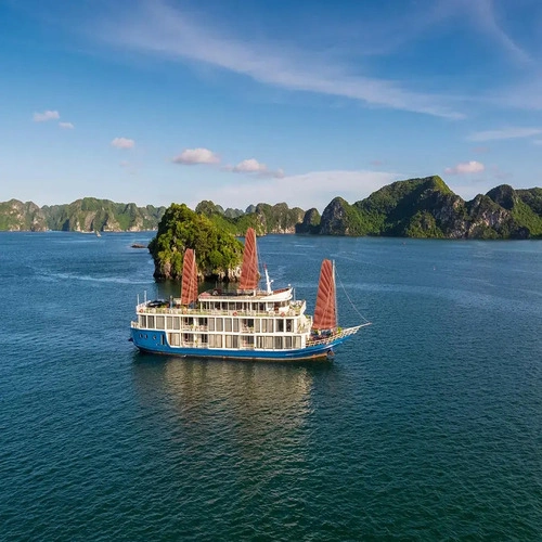 https://avexvietnam.com/wp-content/uploads/2025/06/Verdure-Lotus-Cruises.webp