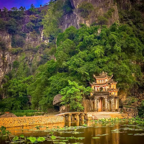 Mai Chau - Ninh Binh - Tam Coc - Bich Dong Pagoda