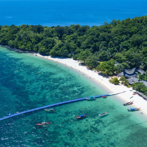 Chiang Mai - Fly to Phuket