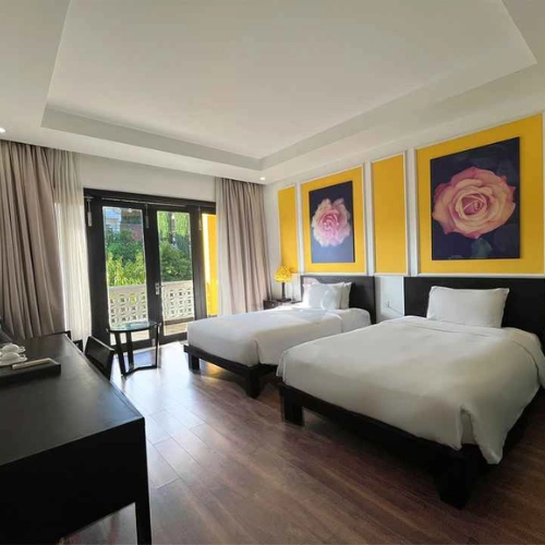 https://avexvietnam.com/wp-content/uploads/2025/07/Thanh-Binh-Riverside-Hotel.webp