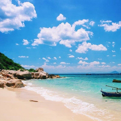 Hoi An - Da Nang - Fly to Phu Yen