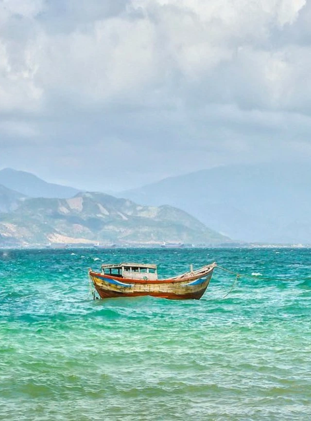 Vietnam beach tour in 12 days