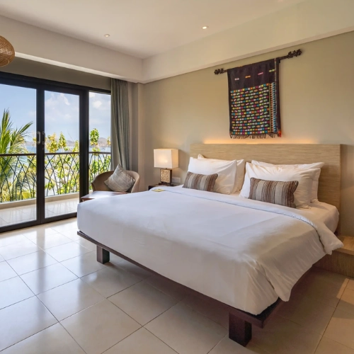 https://avexvietnam.com/wp-content/uploads/2025/10/Bintang-Flores-Hotel.webp