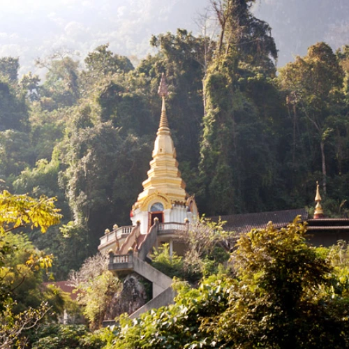 Thaton - Chiang Dao - Pai