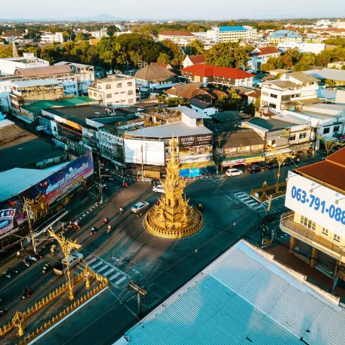 Bangkok - Floating Market - Damnoen Saduak - Flight to Chiang Rai 