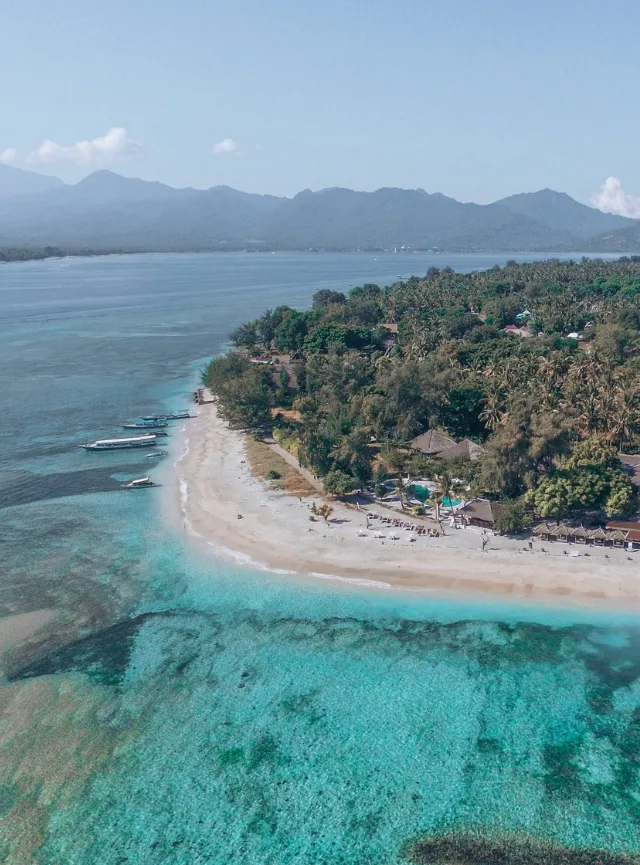 Wonders of Indonesia in 15 Days