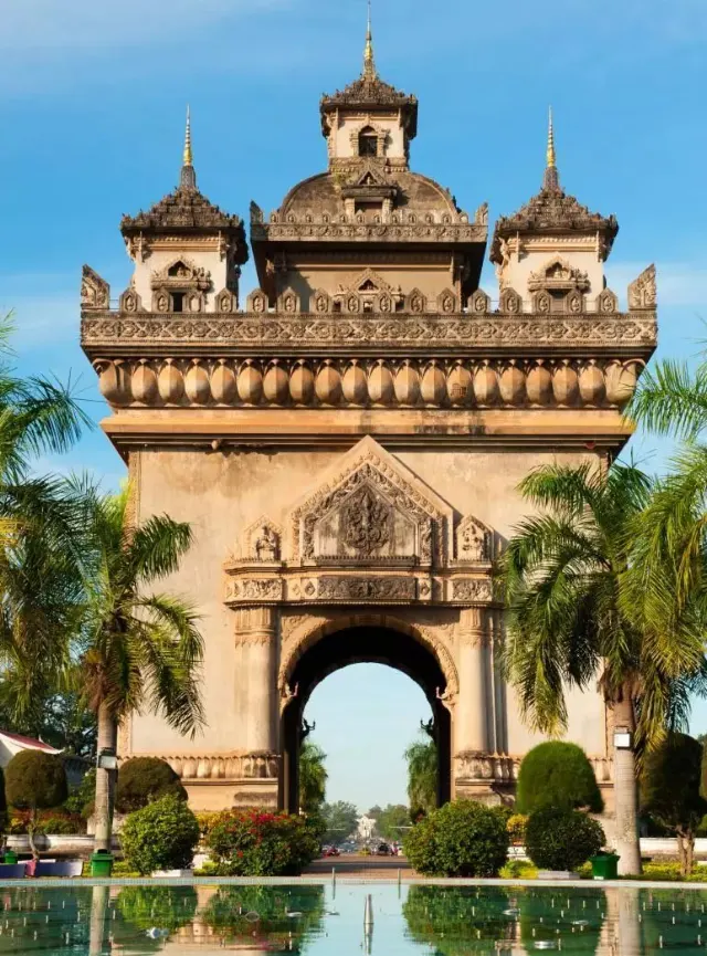 Laos serenity journey with Vang Vien in 7 days