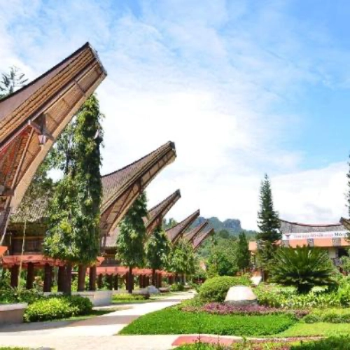 Makassar - Flight to Rantepao