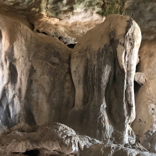 Vang Vieng - Sightseeing - Train to Vientiane