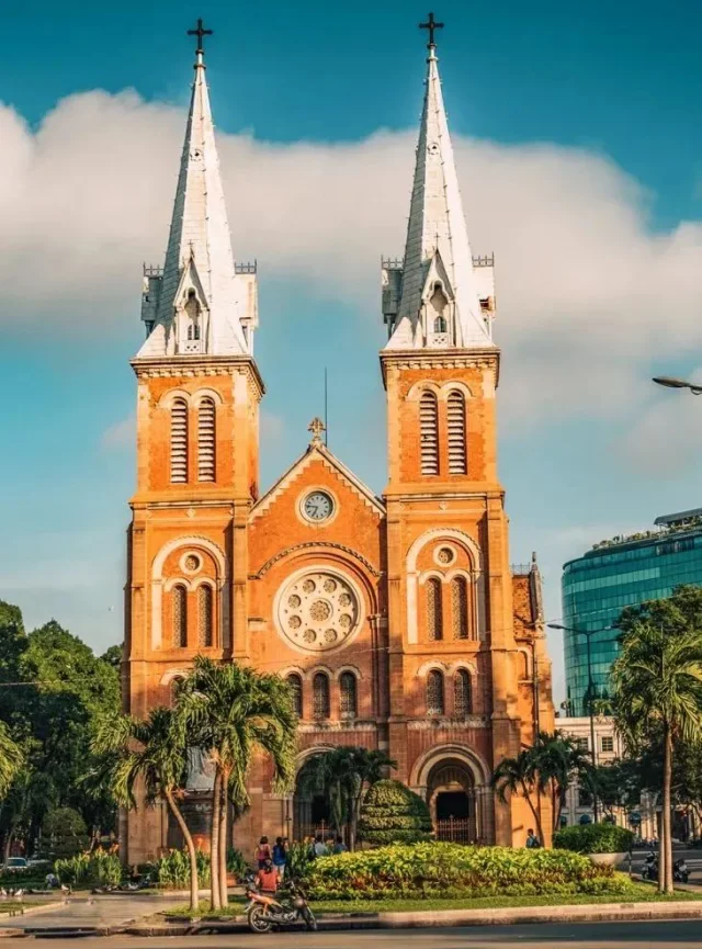 VIP Tour in Vietnam with Nha Trang beach 12 days