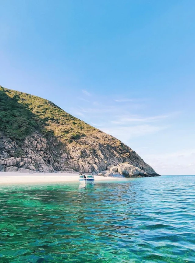 Beach of Vietnam with Con Dao in 14 days