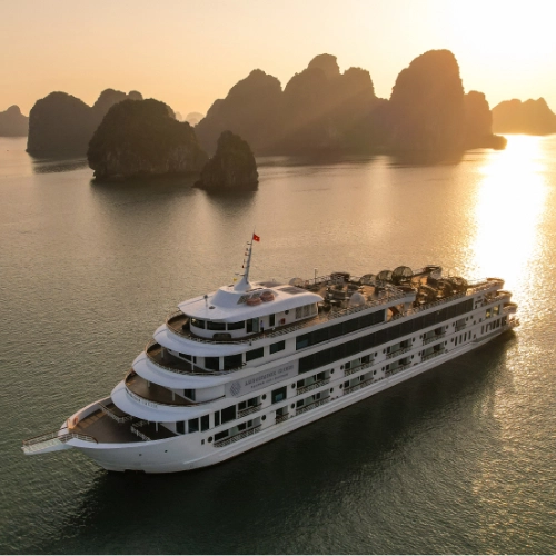 https://avexvietnam.com/wp-content/uploads/Abassador-Cruise.webp