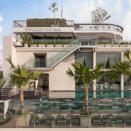 https://avexvietnam.com/wp-content/uploads/La-Siesta-Premium-Saigon.webp